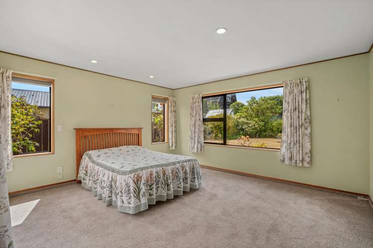 4 Four Views Avenue Kelvin Heights_12