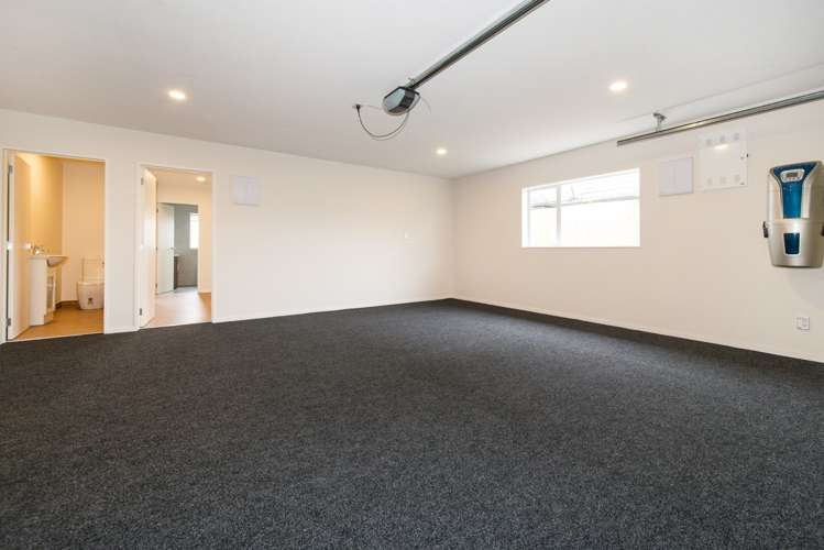 41 Riverglade Parkway Te Atatu South_20