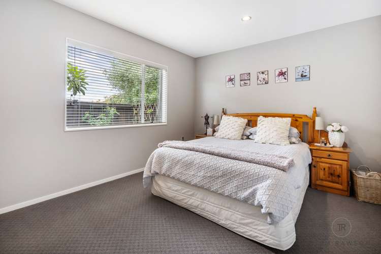 10 Gibbston Crescent Flat Bush_12