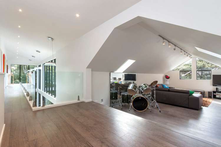 11d Longfellow Parade Glen Eden_14