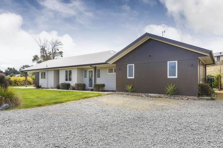 23 Mount Taylor Drive Feilding_5