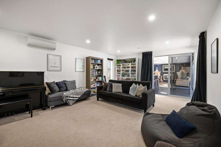 201 Oakwood Lane Witherlea_18