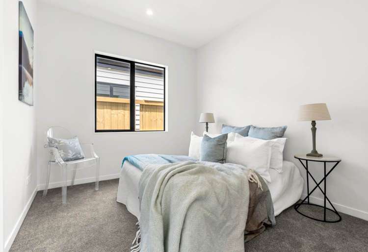 30 furlough road Opaheke_6