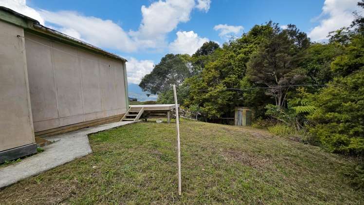 3211 Russell Road Whangaruru_22