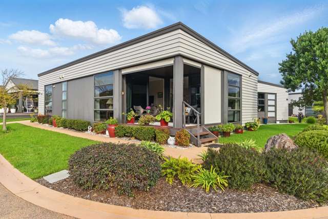 602/61 Golden Sands Drive Papamoa_1