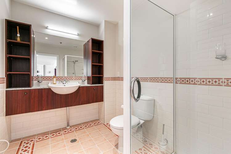 21/143 Quay Street Auckland Central_13