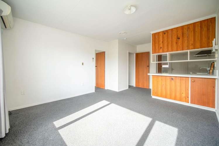 2/10 William Street_5