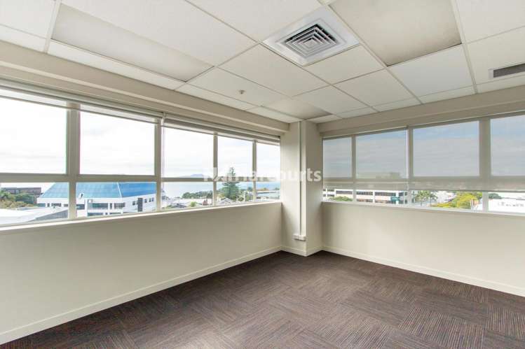 Suite 1/507 Lake Road Takapuna_5
