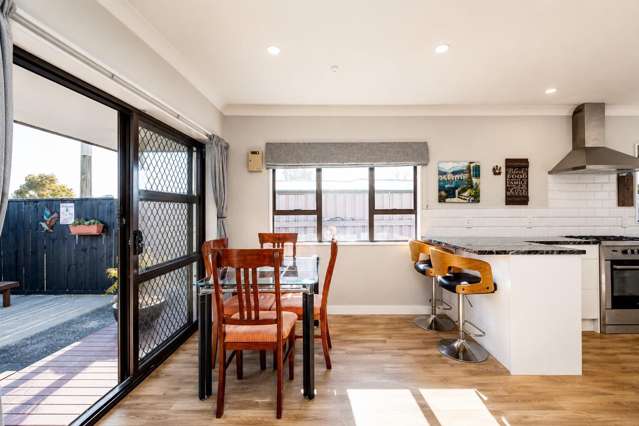 77 Avondale Road Taradale_3