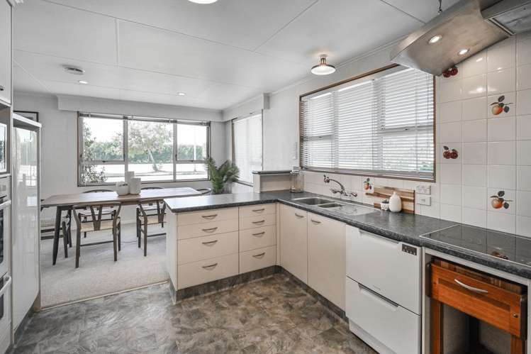 15 Flaxmere Avenue Flaxmere_3