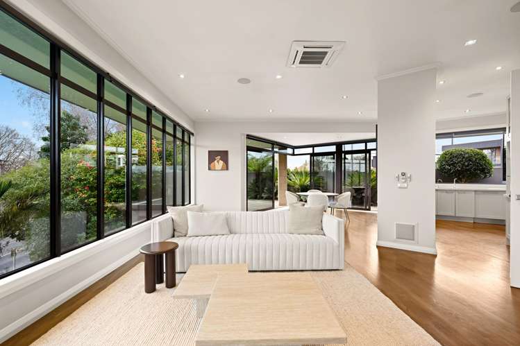 2 Comries Road Chartwell_16