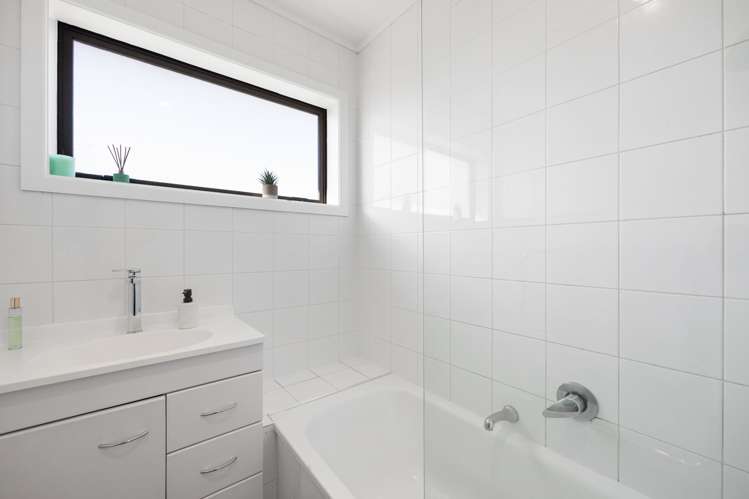 98 Bruce Avenue Glenview_6