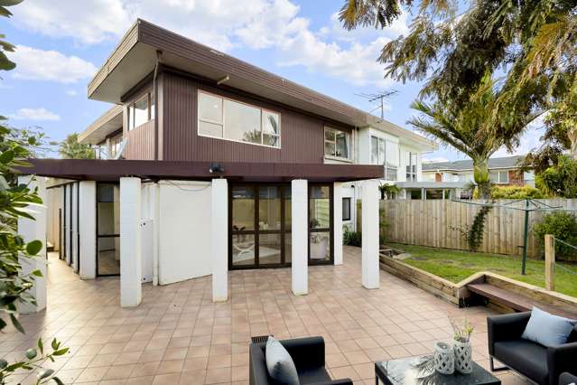 2/115 Clovelly Road Bucklands Beach_3