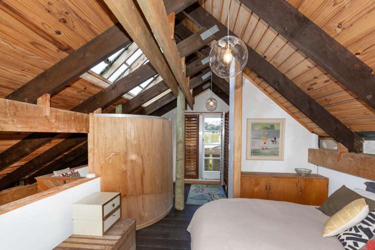 6573 Pouto Road Pouto_21