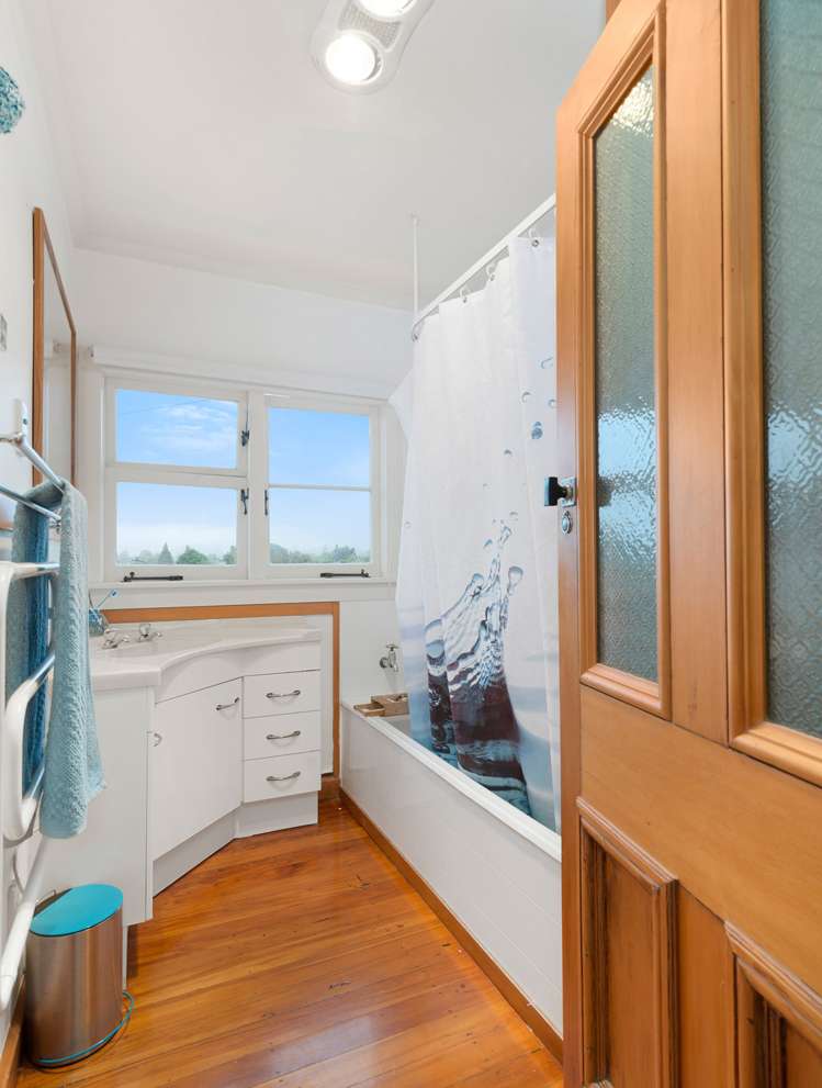 16 High Street Glenholme_14