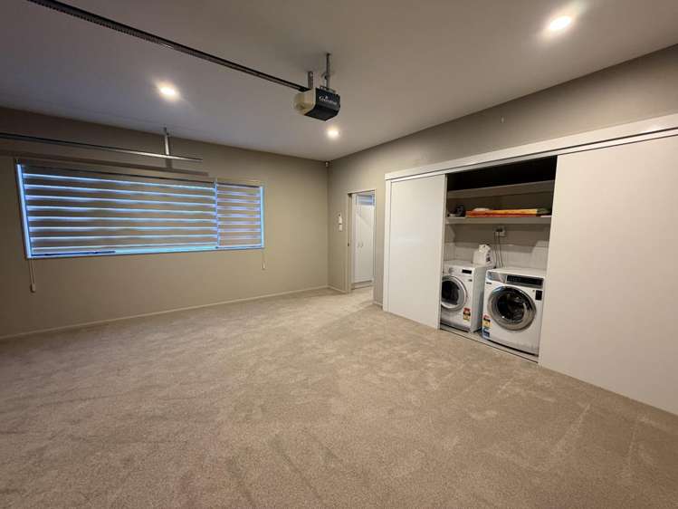 2/24 Bonito Place Bayview_11