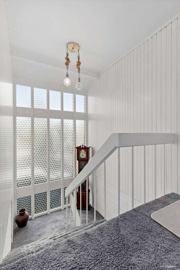 76 Lake Road Narrow Neck_9