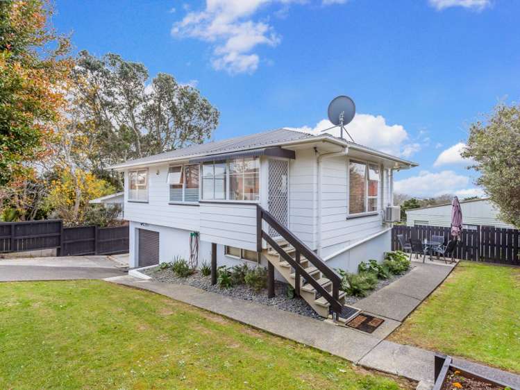 1a Routley Drive Glen Eden_13