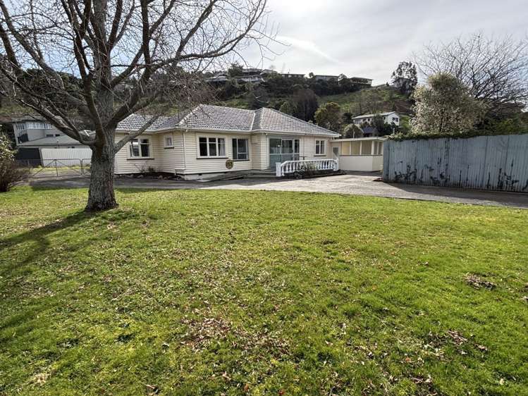 152 Saint Vincent Street Toi Toi_12