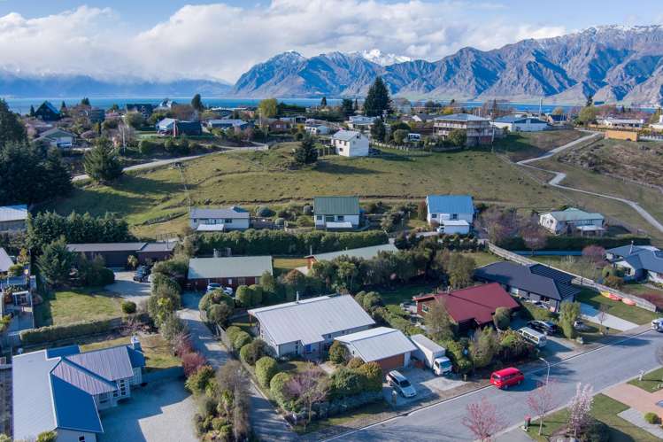 33 Hewson Crescent Lake Hawea_19