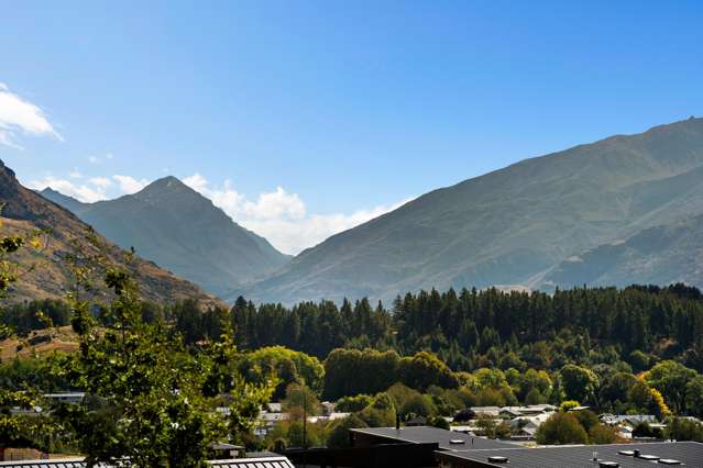 101 West Meadows Drive Wanaka_2