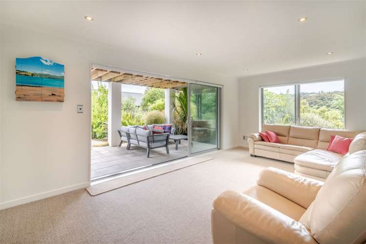 12 Rue Cachalot Akaroa_15