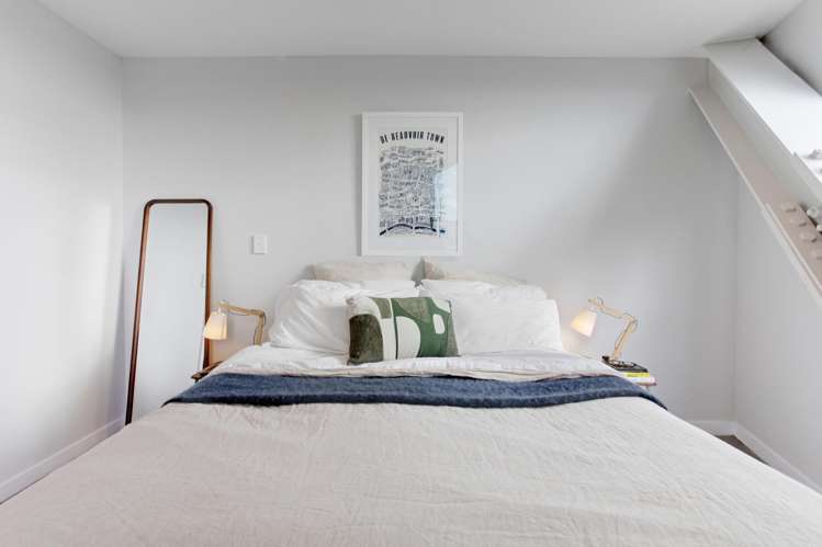 302/1 Enfield Street Mount Eden_14