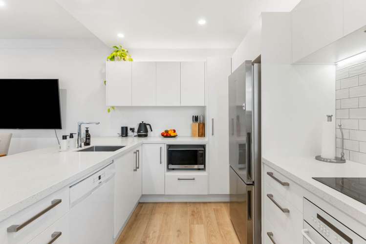 1E/18 Joseph Banks Terrace Remuera_12