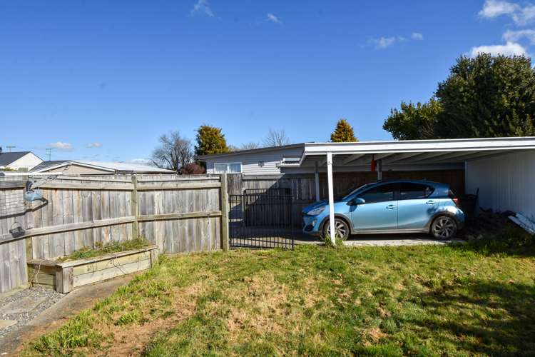 111 Broadway Carterton_13