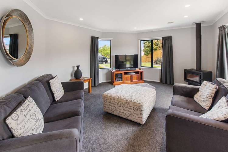 5 Meridian Grove Kelvin Grove_4
