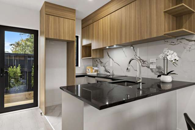 8, 9 & 10/39 Brandon Road Glen Eden_4