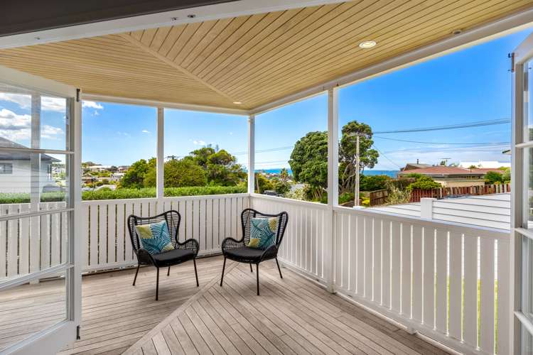 631 Beach Road Rothesay Bay_6