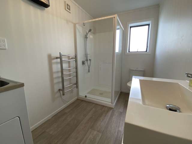 1428 Whangaparaoa Road Army Bay_4