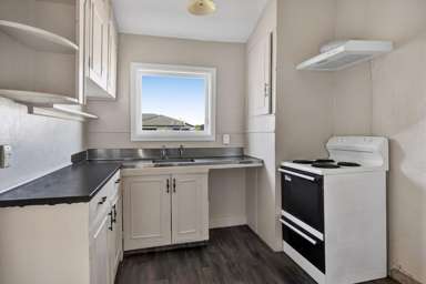 76 Disraeli Street_1