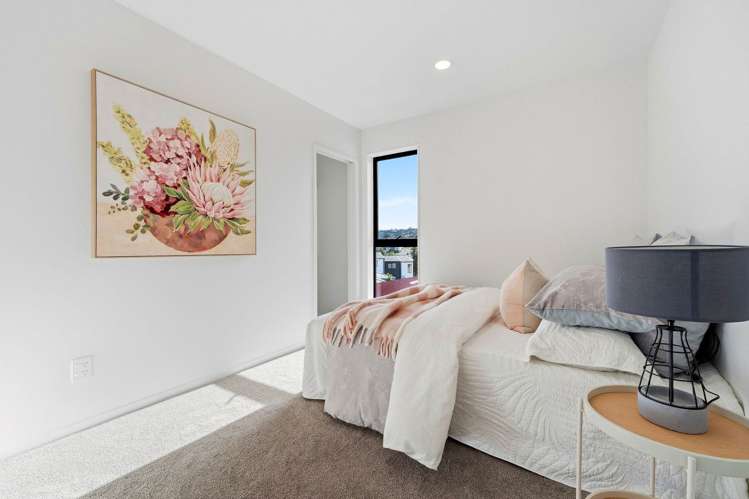 Lots1-3/12 Totaravale Drive Totara Vale_30
