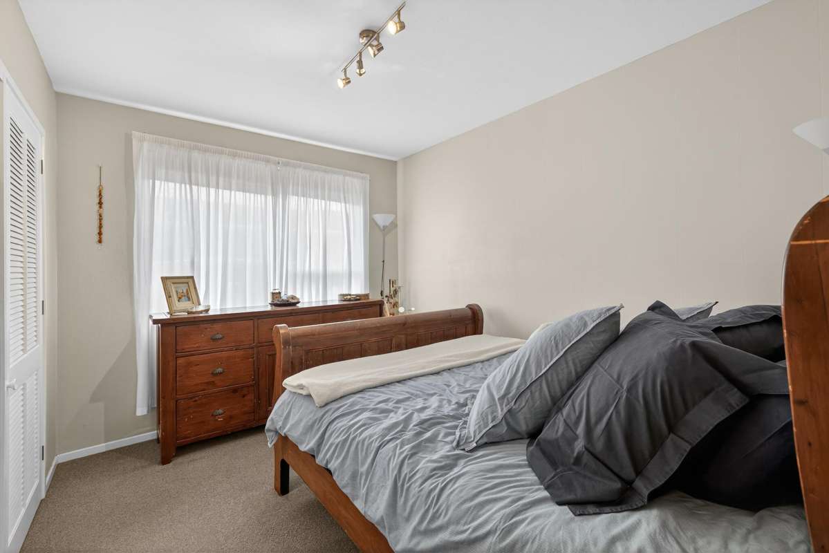 2/15 Sandra Street_5