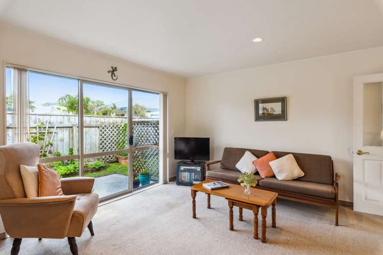 6 Glen Loch Place Paraparaumu_13