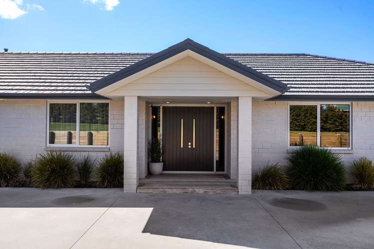 152 Valley View Road Otaika_20