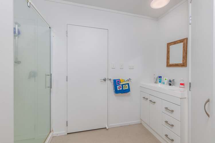 168 Heath Road Awanui_18