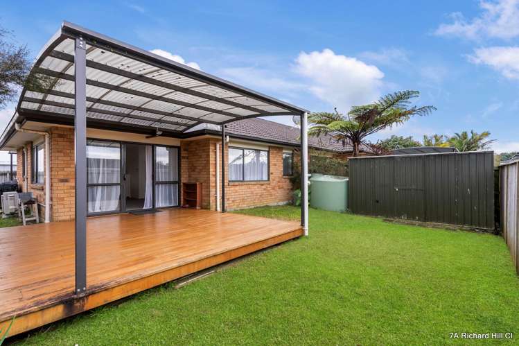 7 & 7A Richard Hill Close Fairview Heights_13