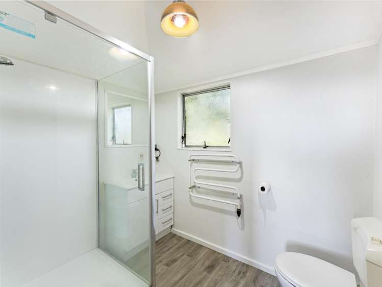 87 Hill Road Hill Park_17