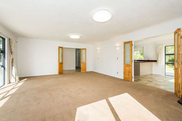 38 Lascelles Drive Dairy Flat_3