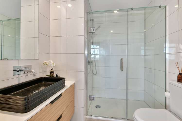 1/4 Stables Lane Silverdale_23