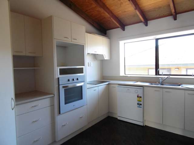 61 Rhinevale Close Henderson_3