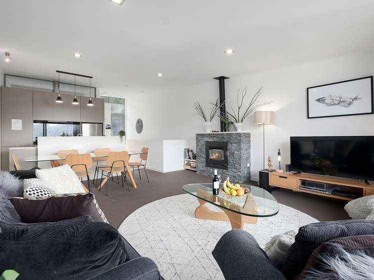 38h Lomond Crescent Queenstown_20