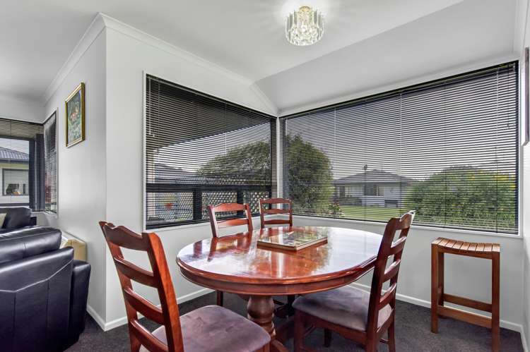 15 Hawthorn Way Richmond_5