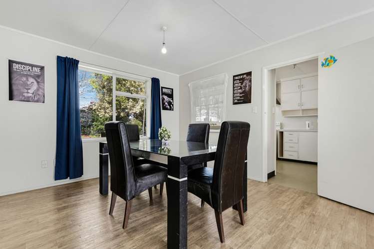 44 Gilbert Road Otara_3