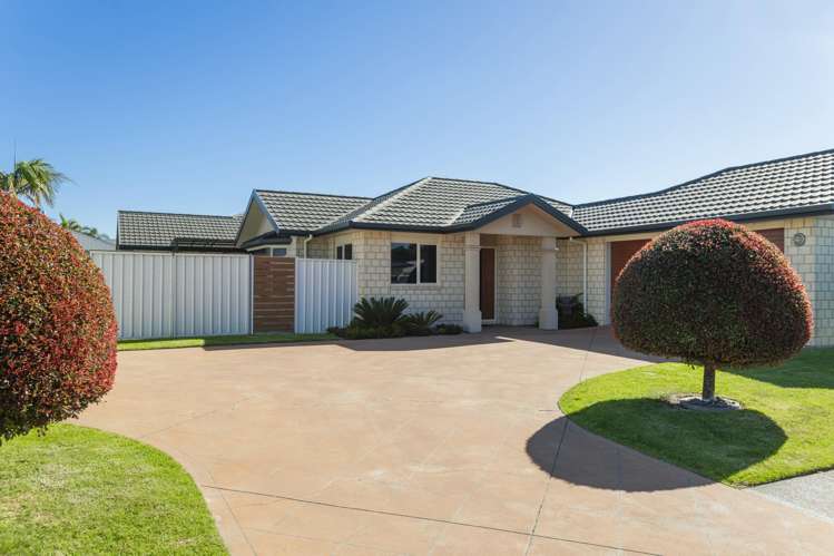 20 Margaret Place Lytton West_19