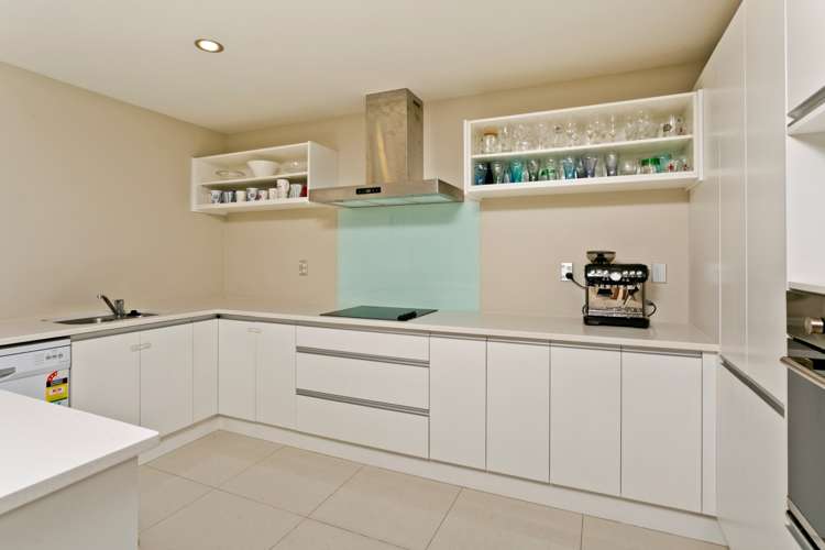 37 Northbrook Close Greenhithe_11