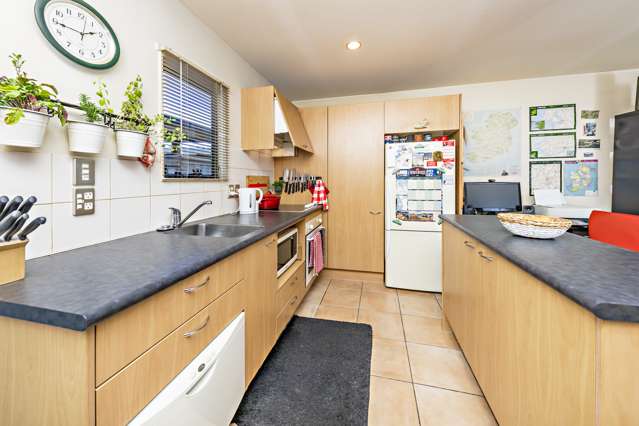 5s Dryden Place Mount Wellington_1